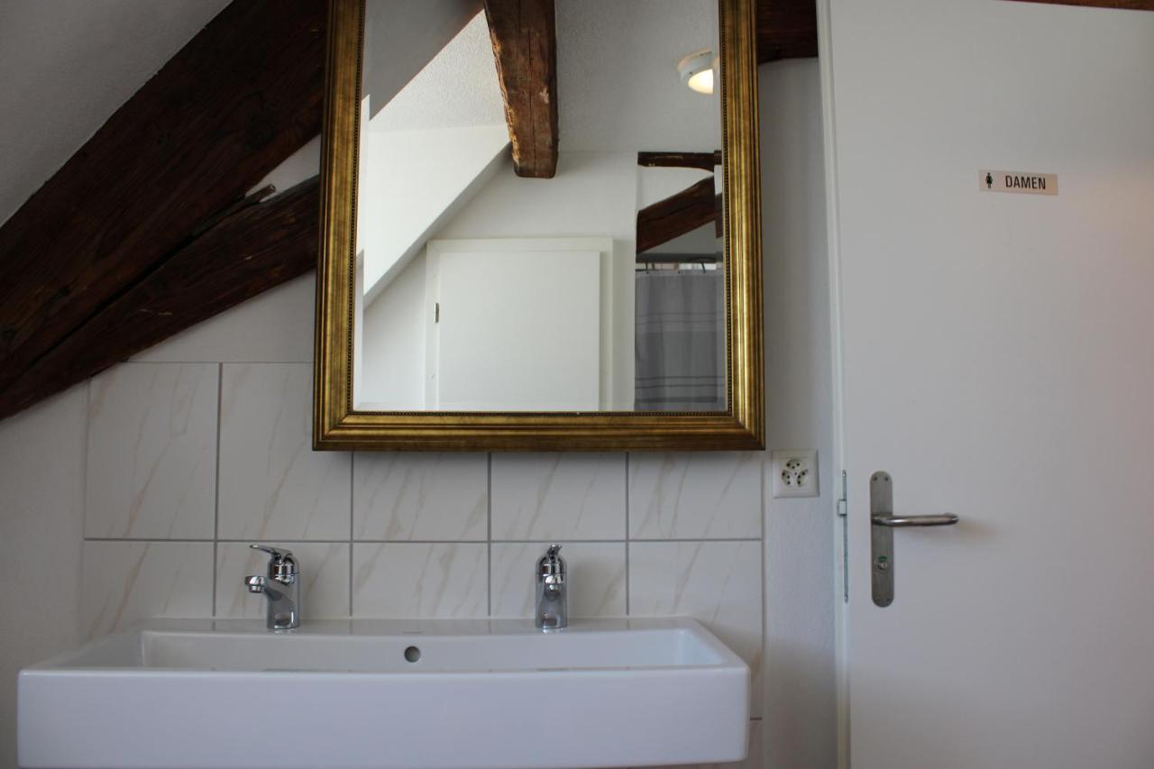 Selda's Hostel Schaffhausen Bagian luar foto